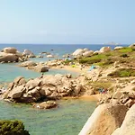 Apartahotel Cala Petralana 3*