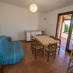 Cala Petralana Apartahotel 3*