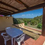 Apartahotel Cala Petralana 3*