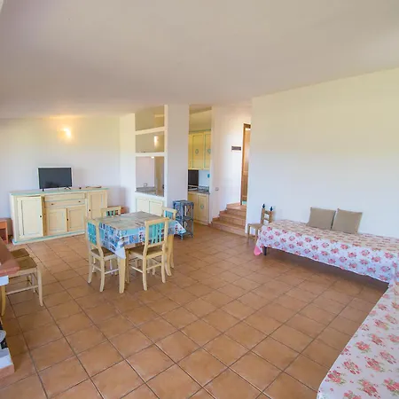 Aparthotel Cala Petralana Porto Pollo