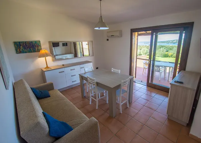 Cala Petralana Aparthotel